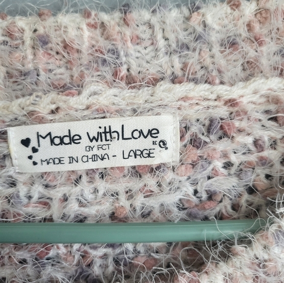 Made with Love cropped furry cropped sweater - Picture 5 of 5